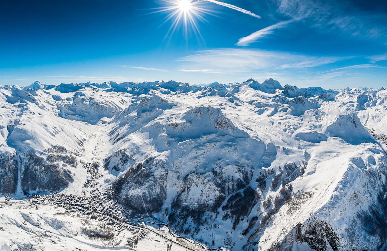 Résidence Les Cîmes - Centre Val d'Isère Exterior foto